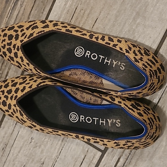 Rothy's Pointed Toe Retired Leopard Print Flats Washable Wmn 10 Authentic Casual - Picture 16 of 16